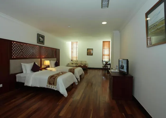 Sokhalay Angkor And Hotel