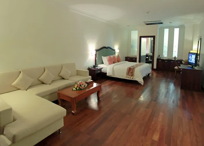 Sokhalay Angkor And Hotel