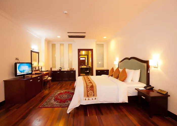 Sokhalay Angkor And Hotel